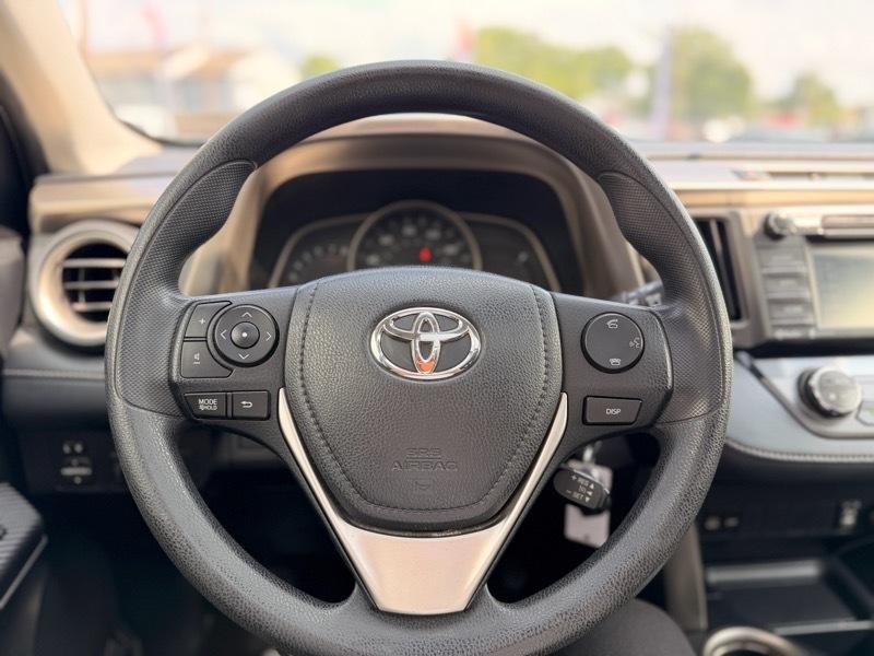 Toyota RAV4 XLE AWD 2015