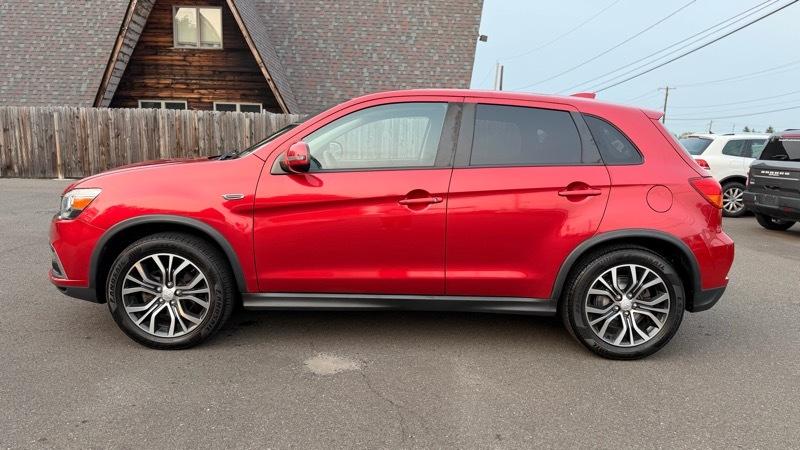 Mitsubishi Outlander Sport 2.0 ES 4WD CVT 2018