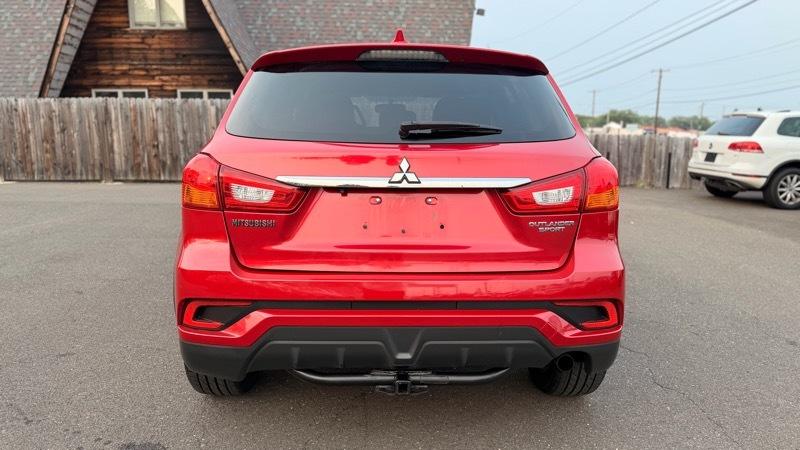 Mitsubishi Outlander Sport 2.0 ES 4WD CVT 2018