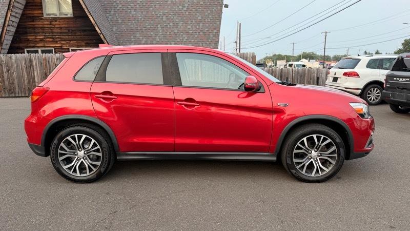 Mitsubishi Outlander Sport 2.0 ES 4WD CVT 2018