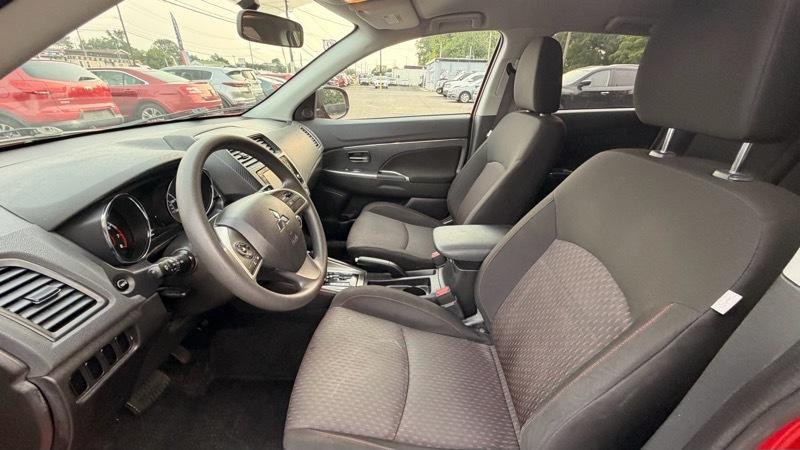 Mitsubishi Outlander Sport 2.0 ES 4WD CVT 2018