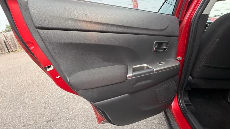Mitsubishi Outlander Sport 2.0 ES 4WD CVT 2018