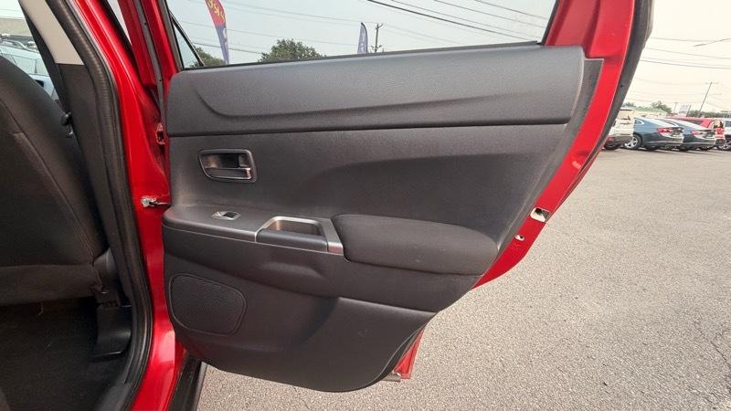 Mitsubishi Outlander Sport 2.0 ES 4WD CVT 2018