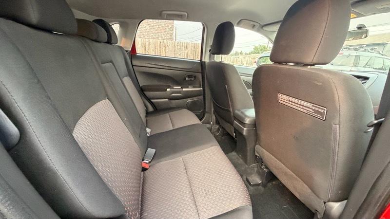 Mitsubishi Outlander Sport 2.0 ES 4WD CVT 2018