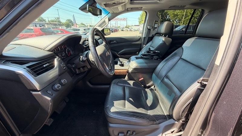 Chevrolet Suburban LT 4WD 2018