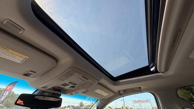 Chevrolet Suburban LT 4WD 2018