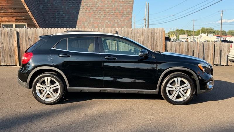 Mercedes-Benz GLA-Class GLA250 2018