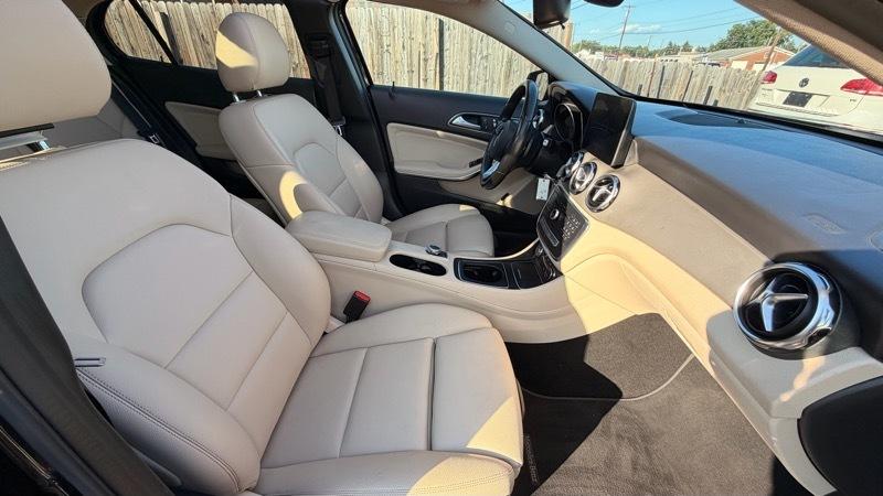 Mercedes-Benz GLA-Class GLA250 2018