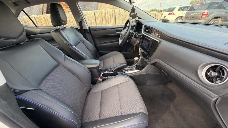 Toyota Corolla SE 2019