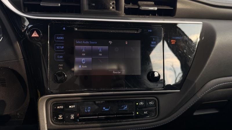 Toyota Corolla SE 2019