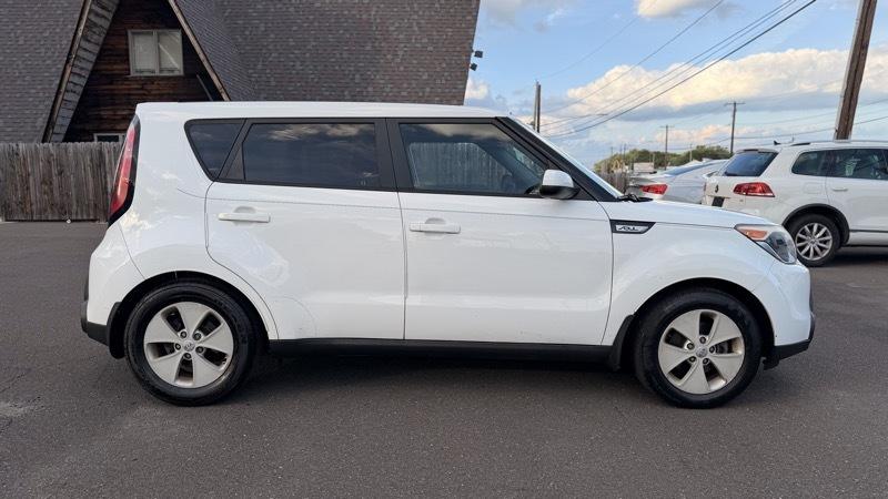 Kia Soul Base 6A 2016