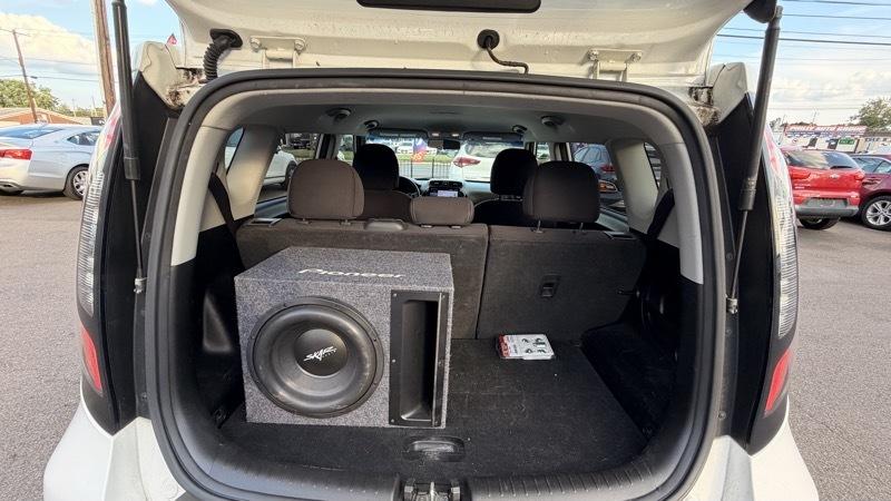 Kia Soul Base 6A 2016
