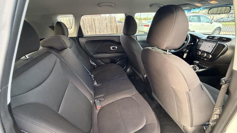 Kia Soul Base 6A 2016