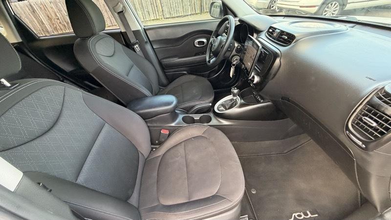Kia Soul Base 6A 2016