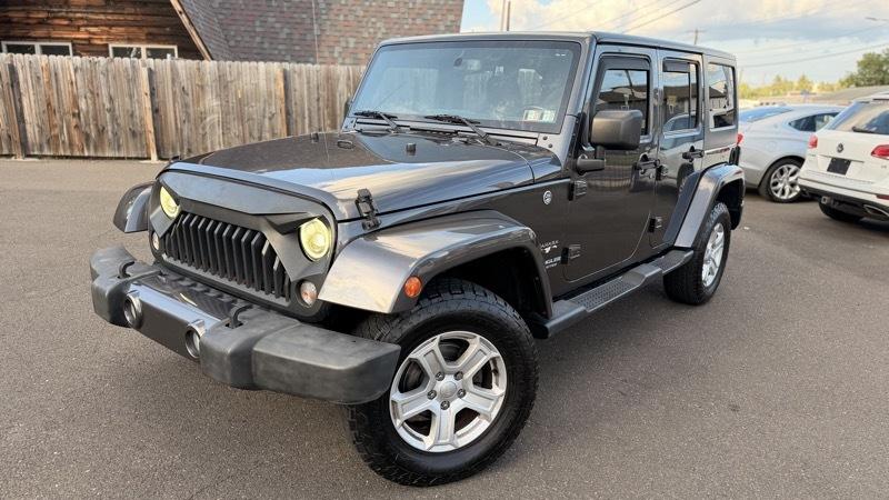 Jeep Wrangler Unlimited Sahara 4WD 2016