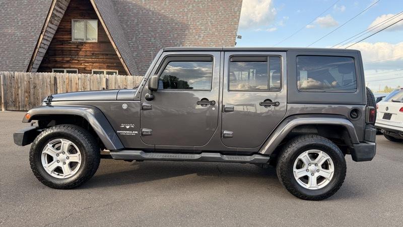 Jeep Wrangler Unlimited Sahara 4WD 2016
