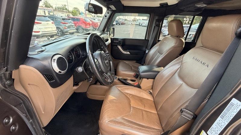 Jeep Wrangler Unlimited Sahara 4WD 2016