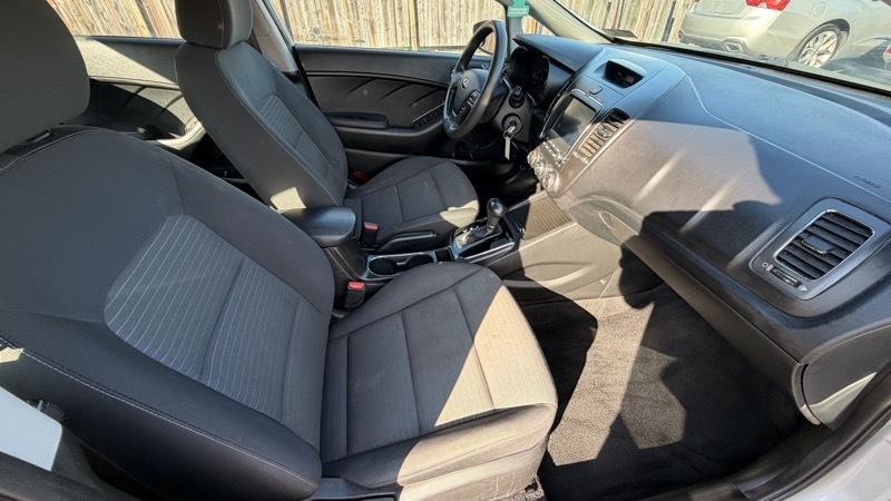 Kia Forte LX 6M 2018
