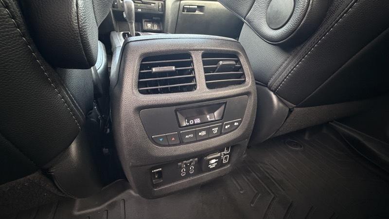 Honda Pilot EX-L w/Navigation and RES AWD 2019