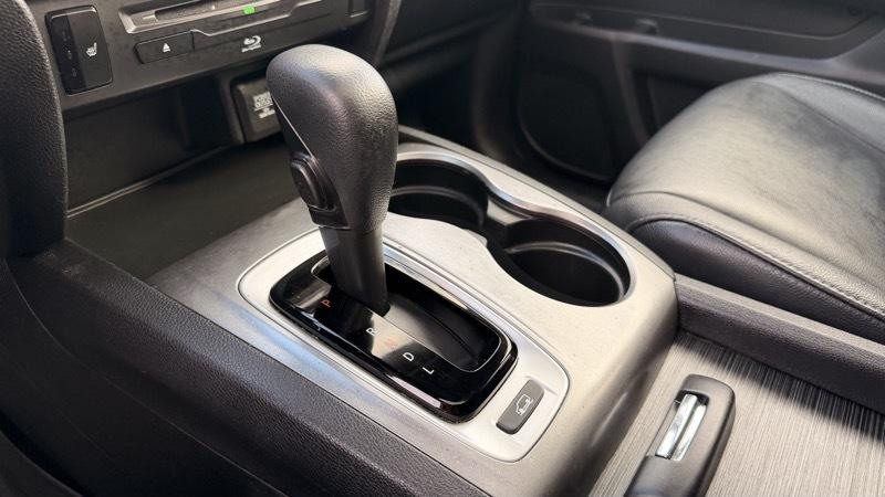 Honda Pilot EX-L w/Navigation and RES AWD 2019