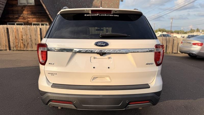 Ford Explorer XLT 4WD 2019