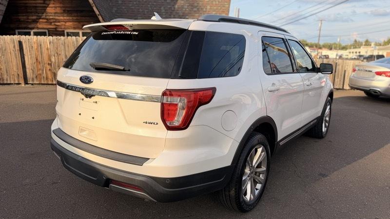 Ford Explorer XLT 4WD 2019