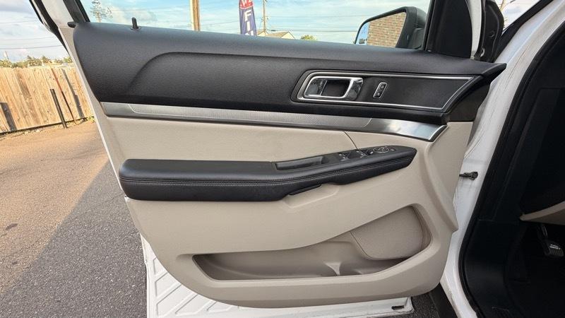 Ford Explorer XLT 4WD 2019