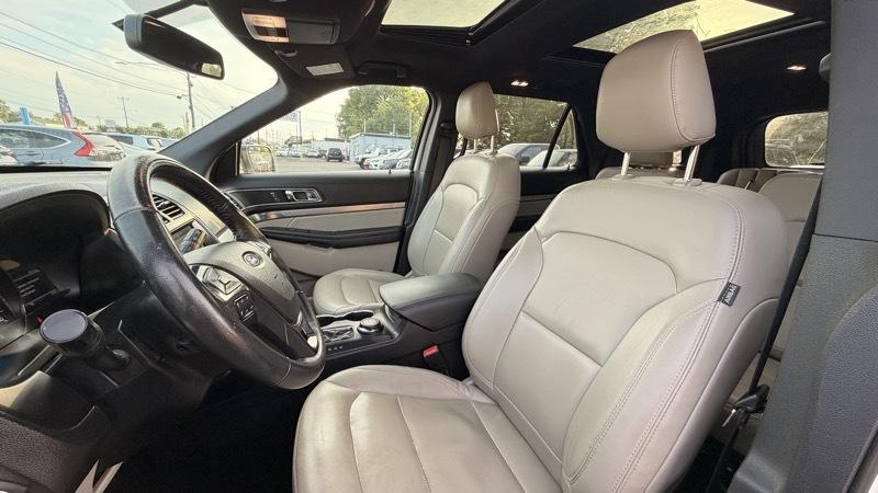 Ford Explorer XLT 4WD 2019
