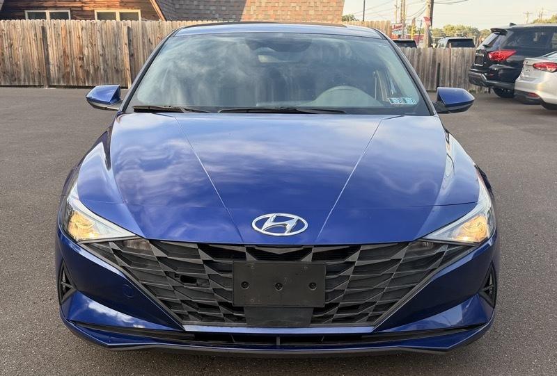 Hyundai Elantra SEL 2023