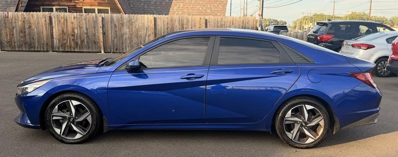 Hyundai Elantra SEL 2023