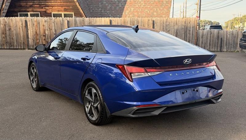 Hyundai Elantra SEL 2023