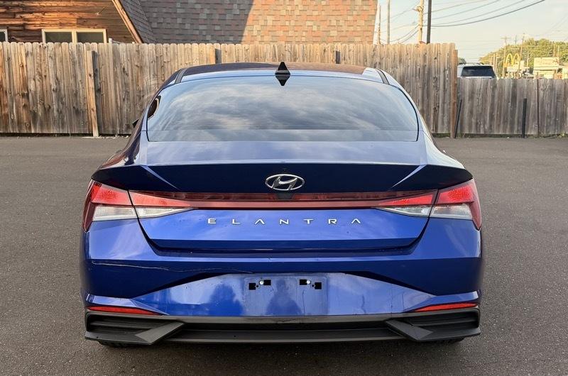 Hyundai Elantra SEL 2023