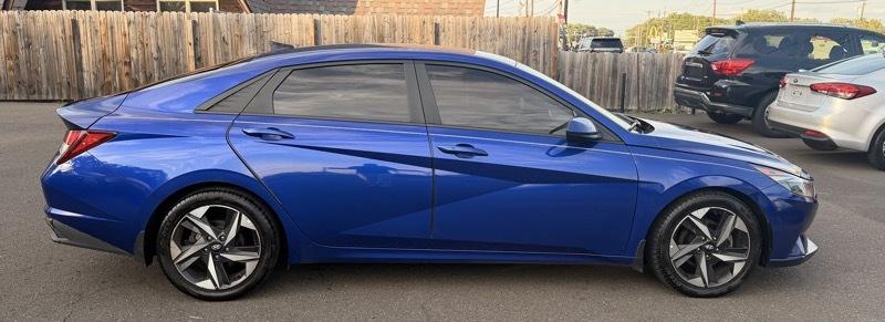 Hyundai Elantra SEL 2023