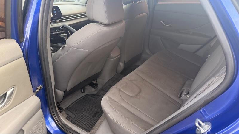 Hyundai Elantra SEL 2023