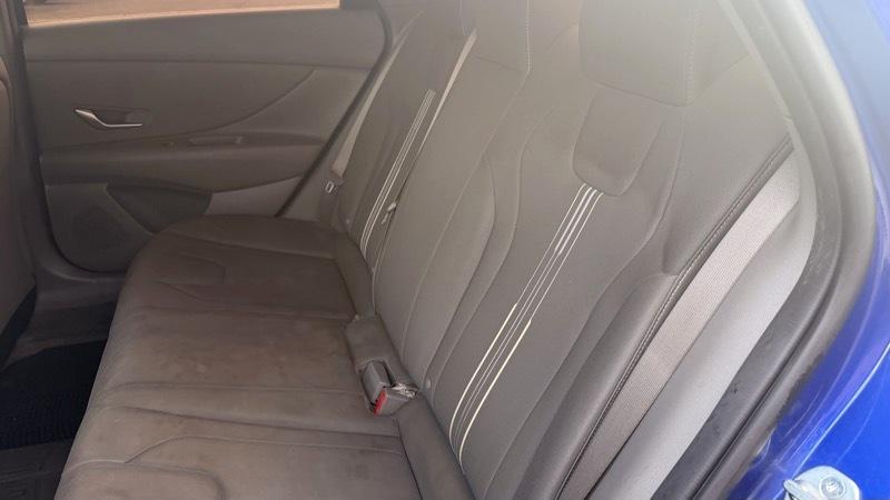 Hyundai Elantra SEL 2023