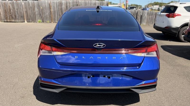 Hyundai Elantra SEL 2023