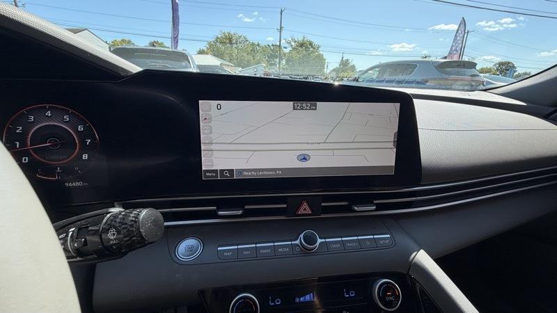 Hyundai Elantra SEL 2023