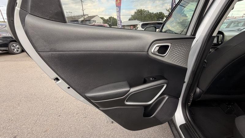 Kia Soul LX CVT 2020