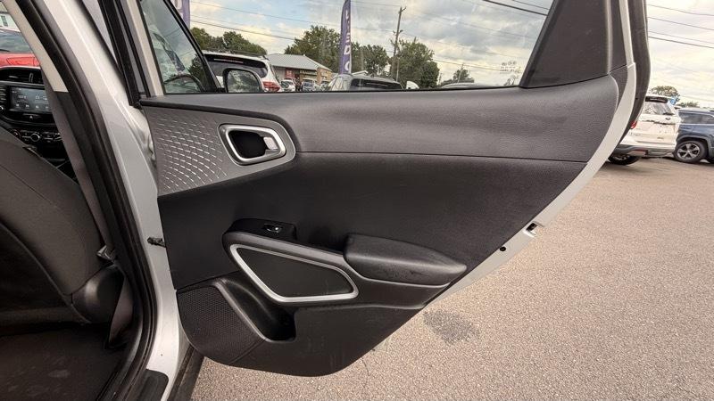 Kia Soul LX CVT 2020