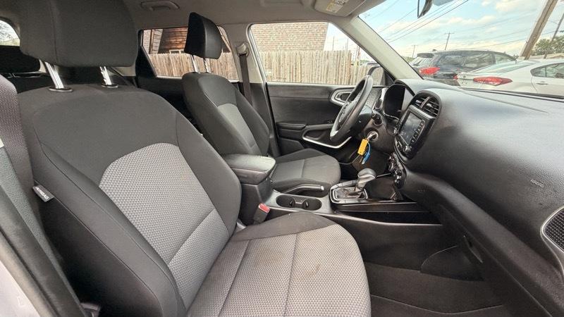 Kia Soul LX CVT 2020
