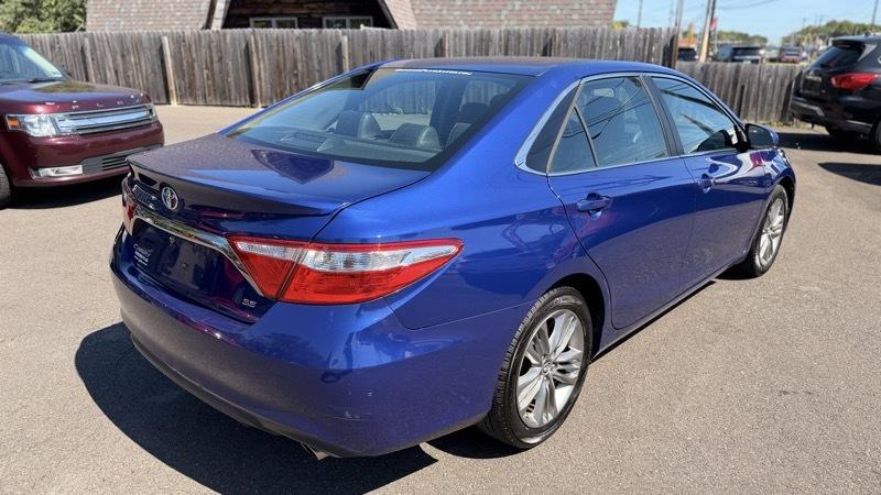 Toyota Camry SE 2015