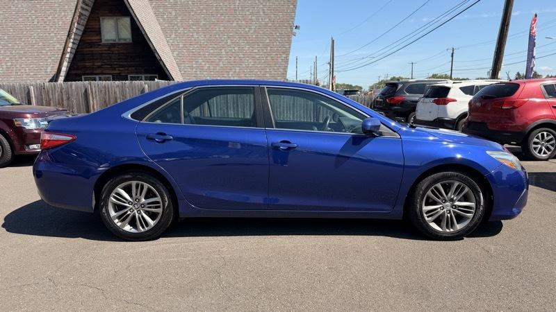 Toyota Camry SE 2015