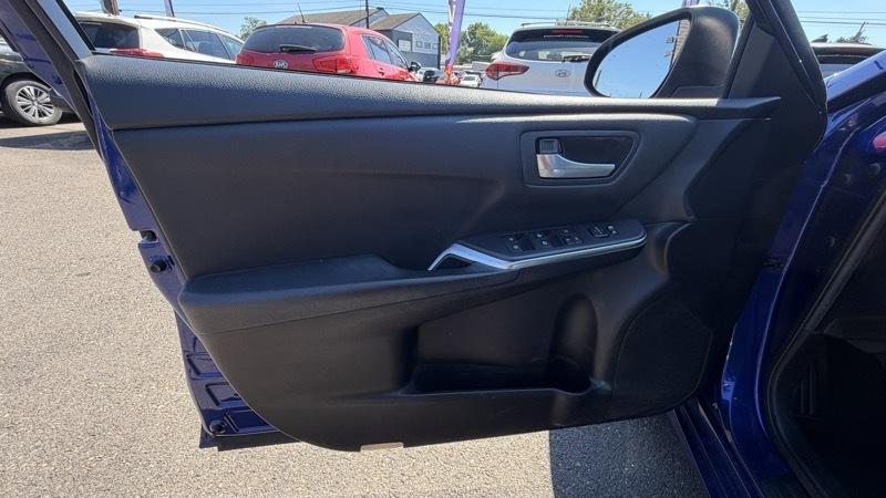 Toyota Camry SE 2015