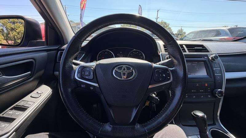 Toyota Camry SE 2015