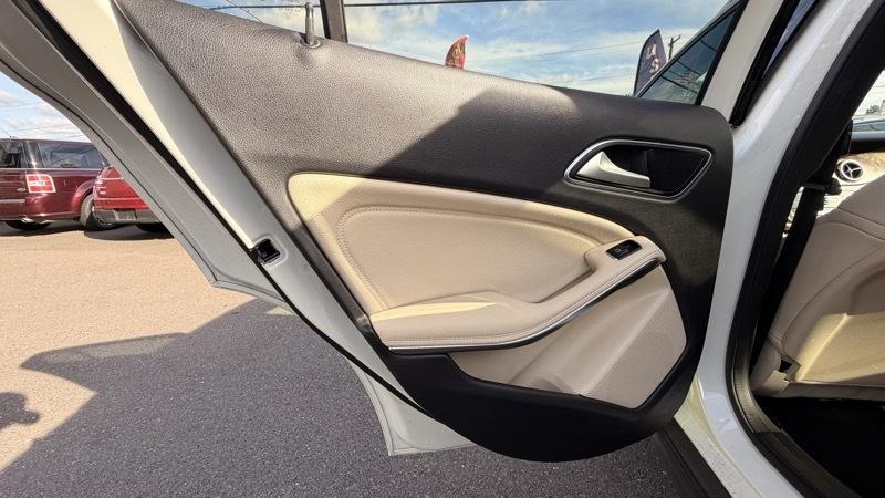 Mercedes-Benz GLA-Class GLA250 2018