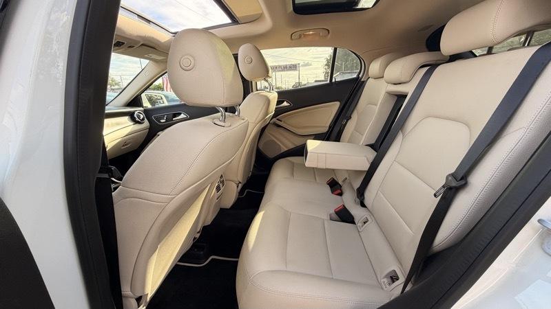 Mercedes-Benz GLA-Class GLA250 2018
