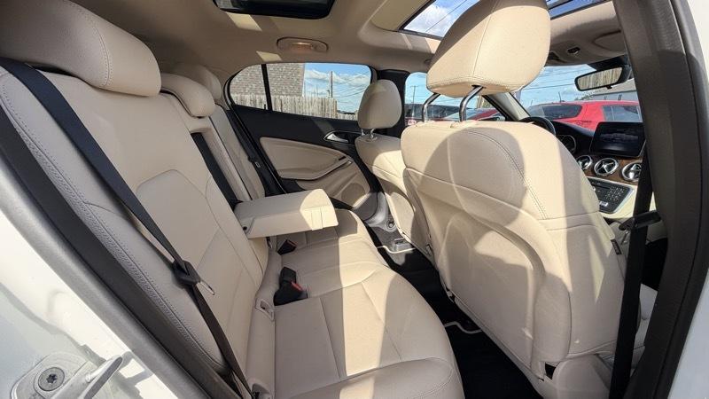 Mercedes-Benz GLA-Class GLA250 2018