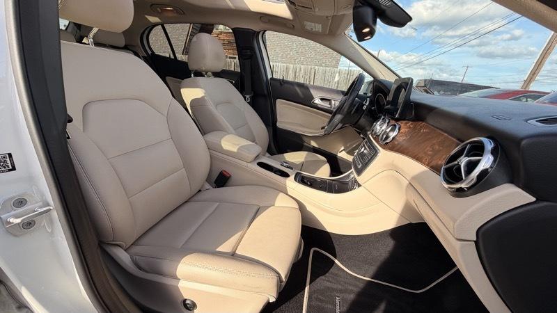 Mercedes-Benz GLA-Class GLA250 2018