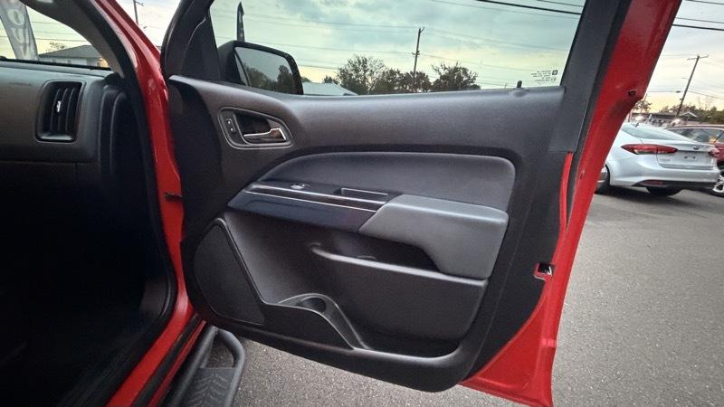 Chevrolet Colorado Z71 Crew Cab 4WD Long Box 2017