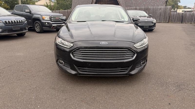 Ford Fusion Hybrid SE 2015